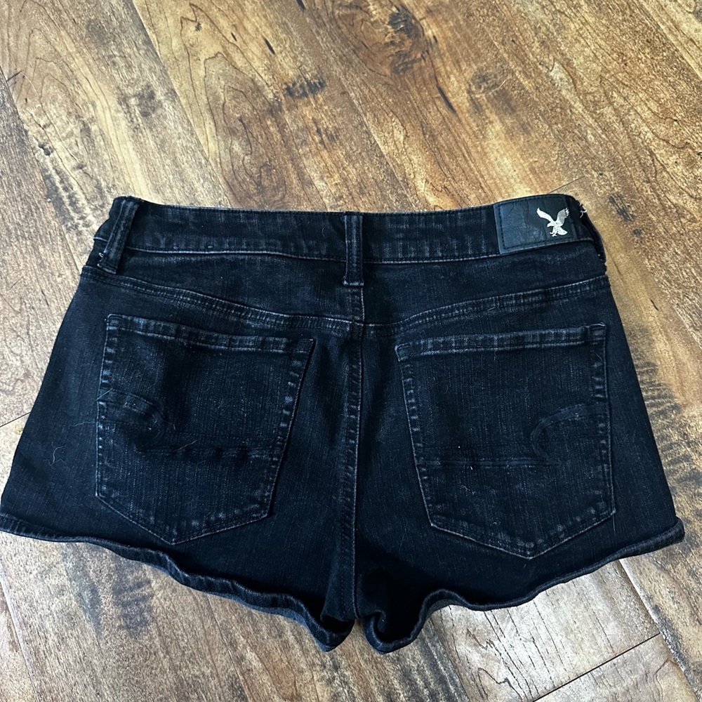 American Eagle Hi-Rise shortie shorts